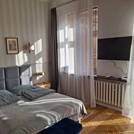Apartament Studio Z Widokiem Na Rynek Бохня Екстериор снимка